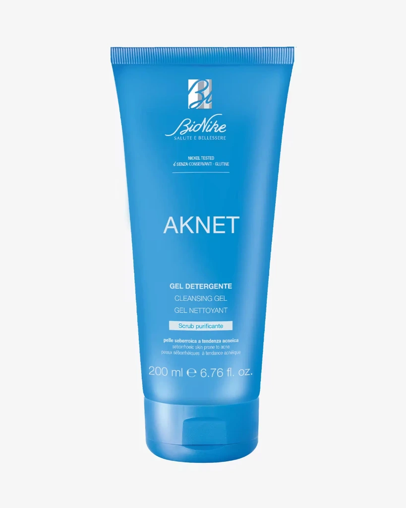 BioNike Aknet Exfoliating Cleansing Gel for Oily and Problem Skin 200 Ml